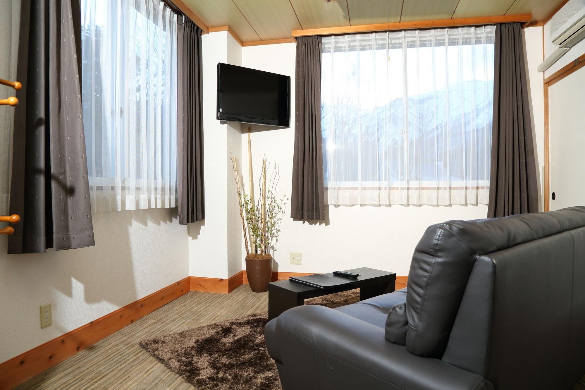 Hakuba Echo Hotel And Apartments Экстерьер фото